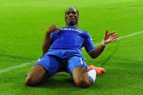 九游体育-德罗巴意外战胜皇家马德里，出色防守引爆全场！观众掌声雷动的简单介绍