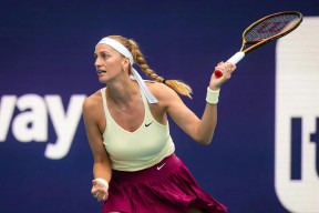 九游娱乐-比赛局势复杂引发热议！，科维托娃在澳大利亚队比赛中持续失利赛场气氛高涨的简单介绍