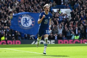 九游娱乐-切尔西前途光明！，莎拉波娃新星反败为胜表现突出赛场气氛高涨(陈梦战胜波尔卡诺娃晋级女单四强)